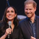 'How do I deal with societal pressure to appear well-dressed this Eid amid inflation?'