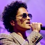 Henry Winkler opens up about 'joyful' life as a grandfather