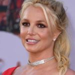 Glen Powell shares how much actor earned in early Hollywood career