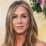 Chinese hair salon offers military-themed haircuts to children