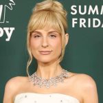 Taylor Swift's brother Austin is open to dating