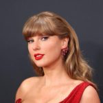 Kate Winslet blames 'social media' for spoiling 'mental health'